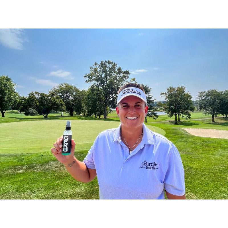 2-IN-1 GRIP RESTORE and CLEANER